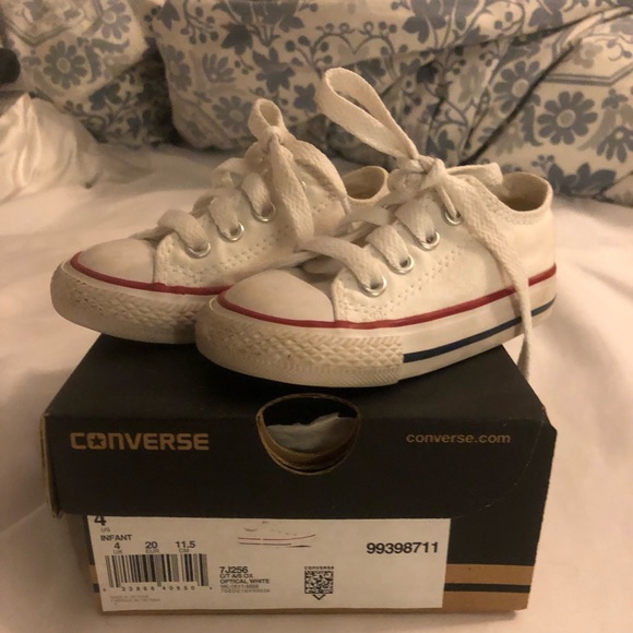 SOLD ON MERCARI Toddler White Chuck Taylor - Picture 1 of 6